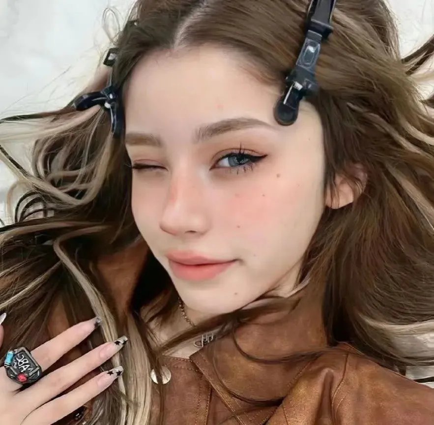 莎拉伯·恩哈特